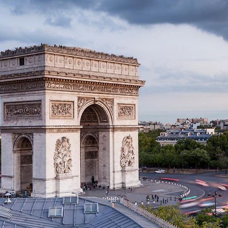 Studio Champs Elysees Tour Eiffel Париж Екстериор снимка